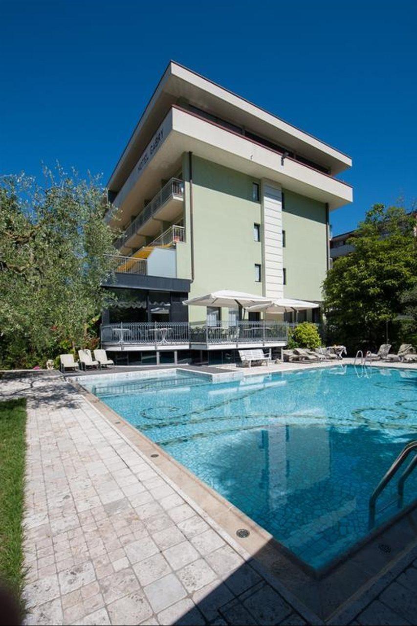 Hotel Gabry Riva del Garda Eksteriør billede